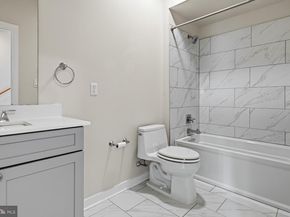 7006 Pipers Glen Way, Philadelphia PA 19119