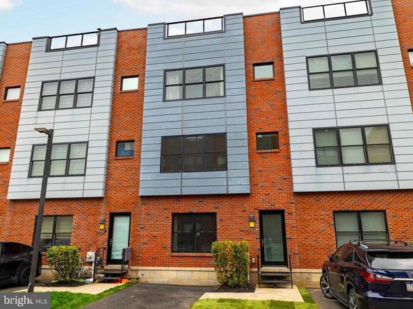 7006 Pipers Glen Way, Philadelphia PA 19119