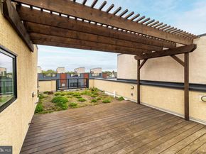 7006 Pipers Glen Way, Philadelphia PA 19119