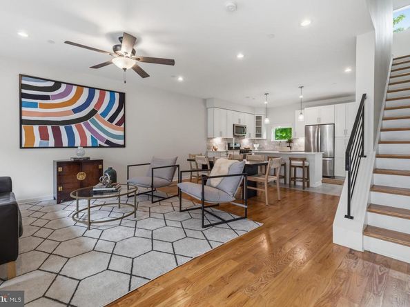 7006 Pipers Glen Way, Philadelphia PA 19119