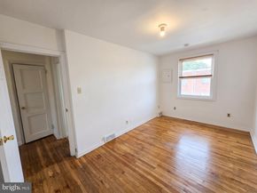 5832 Akron Street, Philadelphia PA 19149