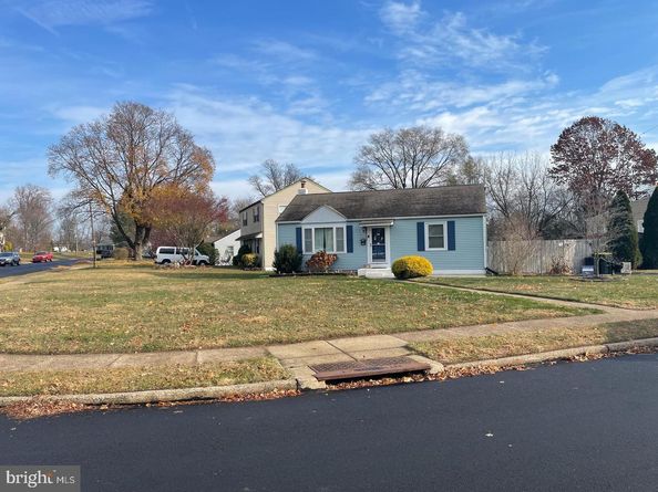 1901 Carton Road, Hatboro PA 19040