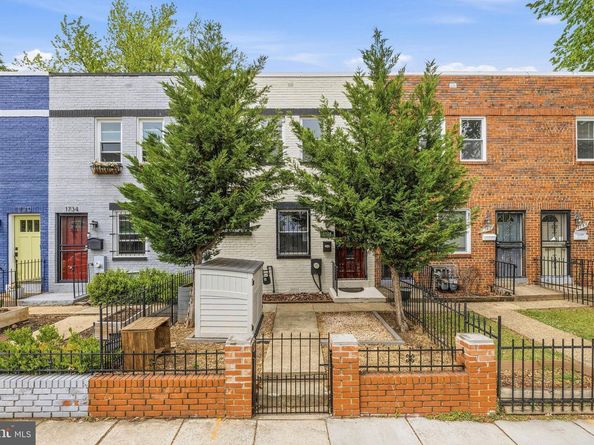 1738 Gales Street NE, Washington DC 20002