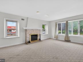 800 Unruh Avenue, Philadelphia PA 19111