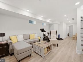 101 E Phil Ellena Street, Philadelphia PA 19119