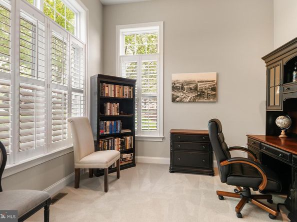414 Ravenscliff Drive, Media PA 19063