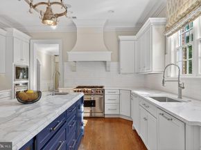 1935 Foxview Circle NW, Washington DC 20007