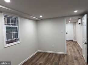 613 Roxboro Place NW, Washington DC 20011