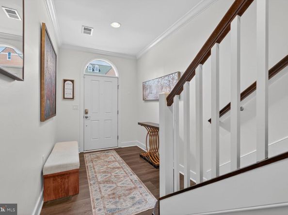 619 E Custis Avenue, Alexandria VA 22301