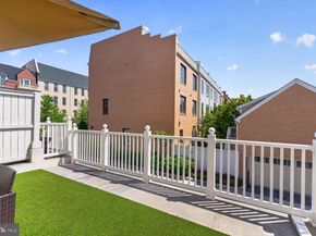 619 E Custis Avenue, Alexandria VA 22301