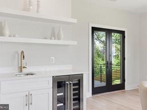 6514 Byrnes Drive, Mclean VA 22101