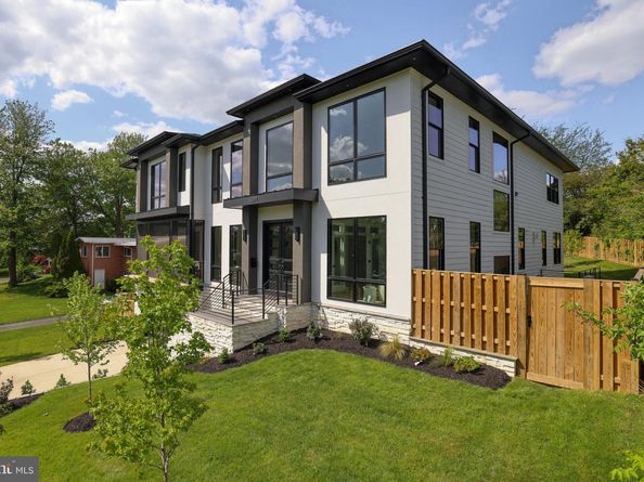6514 Byrnes Drive, Mclean VA 22101