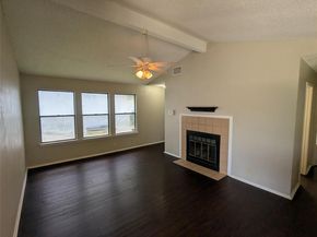 1204 Greenbriar LOOP, Round Rock TX 78664