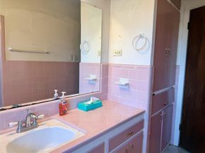 305 W Caddo ST, Austin TX 78753