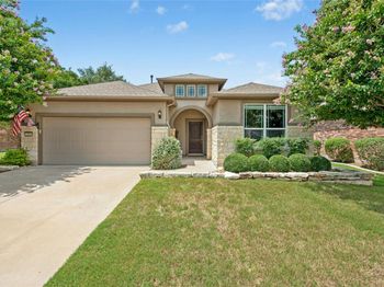 215 Bluestem DR