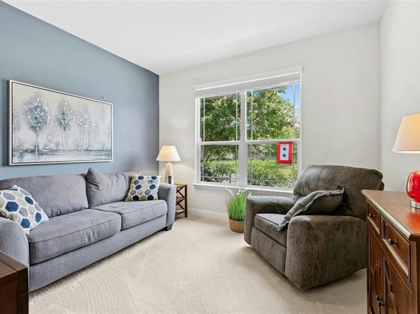 215 Bluestem DR, Georgetown TX 78633