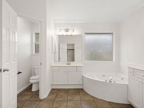 1734 Chasewood DR, Austin TX 78727