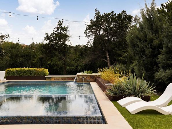 8700 Calera DR, Austin TX 78735