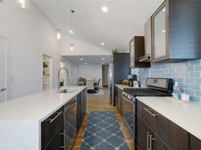 1907 E 14th ST A, Austin TX 78702