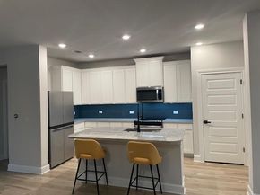 17013 Adoro Drive DR, Manor TX 78653
