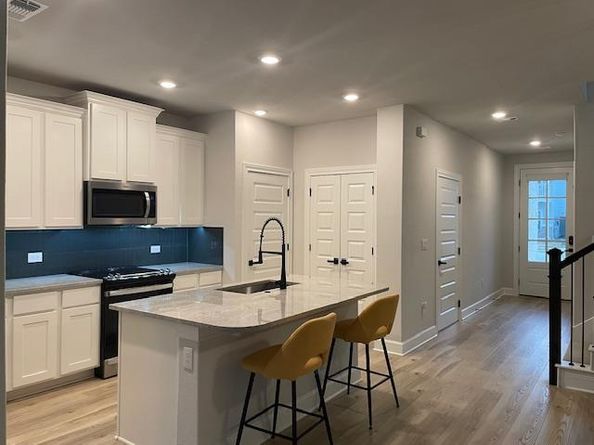17013 Adoro Drive DR, Manor TX 78653