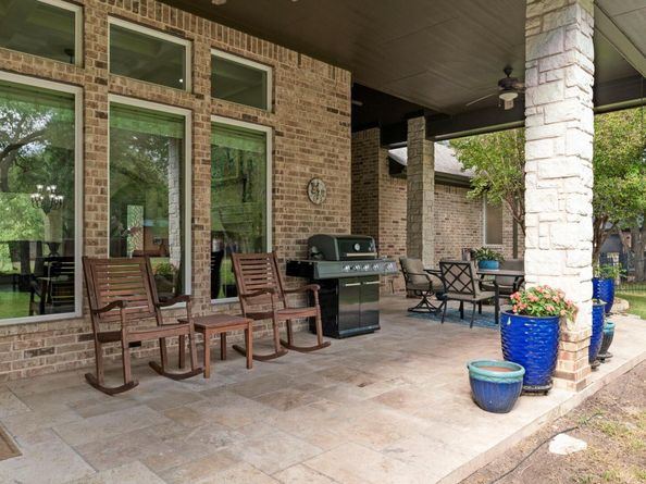 209 Goldridge DR, Georgetown TX 78633
