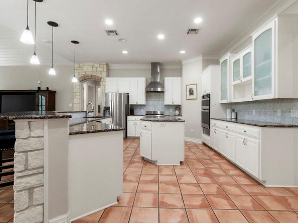 209 Goldridge DR, Georgetown TX 78633