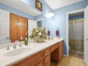 10710 Pinehurst DR, Austin TX 78747