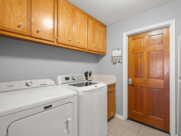 10710 Pinehurst DR, Austin TX 78747