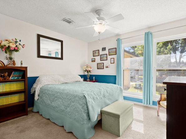 10710 Pinehurst DR, Austin TX 78747