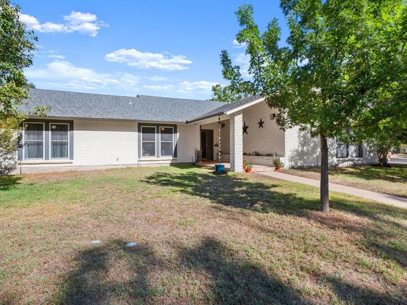10710 Pinehurst DR, Austin TX 78747