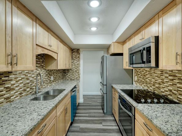 1702 Wagon Gap DR, Round Rock TX 78681