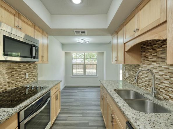 1702 Wagon Gap DR, Round Rock TX 78681