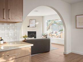 12036 Lincolnshire DR, Austin TX 78758