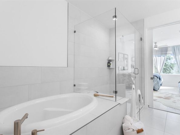 4216 Elevator DR 43, Austin TX 78731