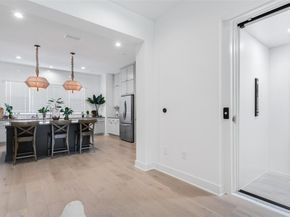 4216 Elevator DR 43, Austin TX 78731