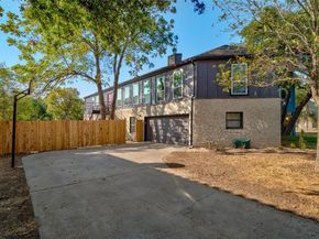 120 Acapulco DR, Lakeway TX 78734