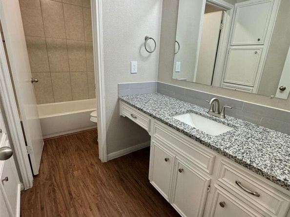 210 Tamara DR A & B, Georgetown TX 78628