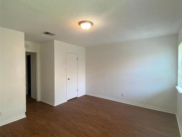 210 Tamara DR A & B, Georgetown TX 78628