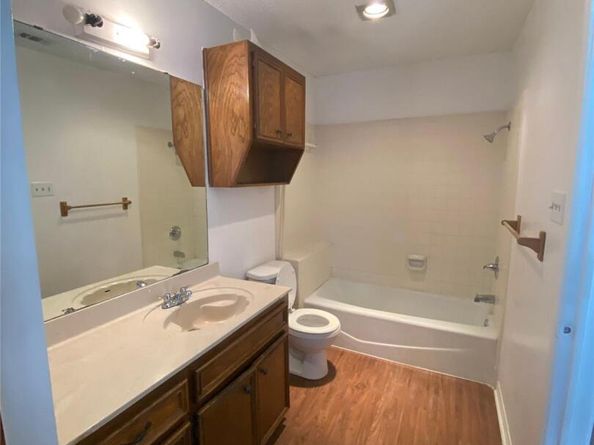 210 Tamara DR A & B, Georgetown TX 78628