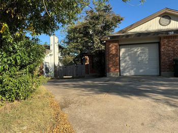 210 Tamara DR