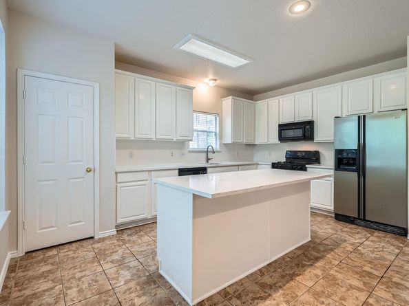 2608 Dryden ST, Austin TX 78748