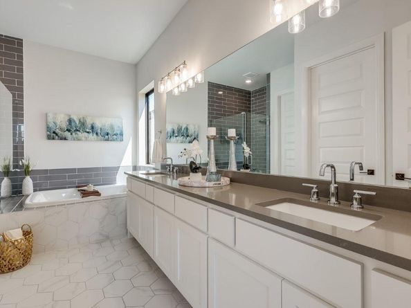 6833 Destination WAY, Lago Vista TX 78645