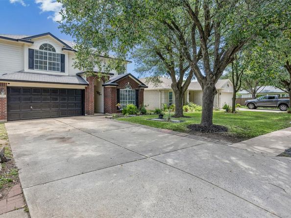 4604 Hoffman DR, Austin TX 78749