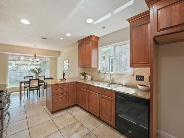 3801 Eton LN, Austin TX 78727