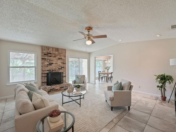 3801 Eton LN, Austin TX 78727