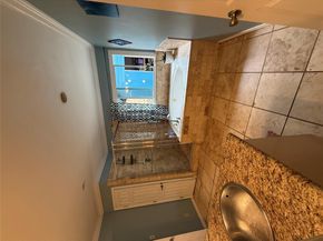 7501 West Gate BLVD, Austin TX 78745