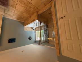 7501 West Gate BLVD, Austin TX 78745