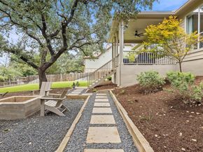 300 Errol DR, Spicewood TX 78669