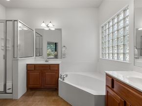 300 Errol DR, Spicewood TX 78669